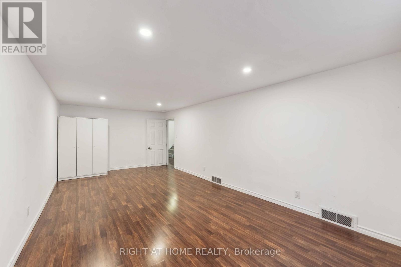 1274 Cobden Road E, Ottawa, Ontario  K2C 3A2 - Photo 22 - X12984340