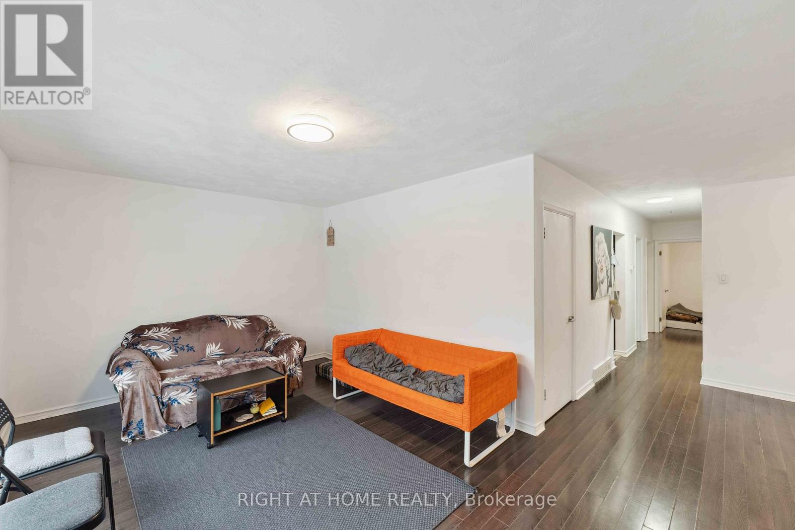 1274 Cobden Road E, Ottawa, Ontario  K2C 3A2 - Photo 4 - X12984340