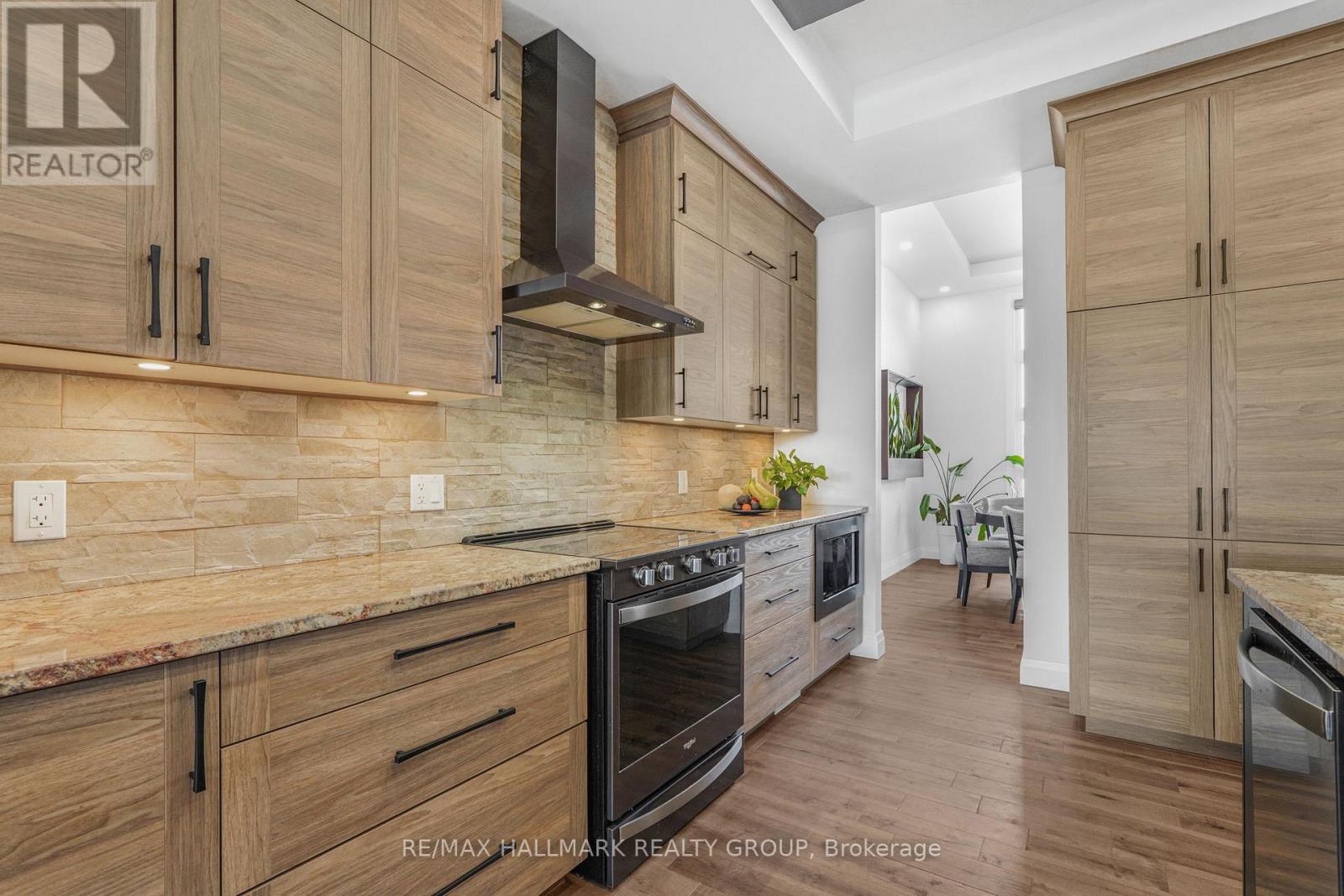 1069 Diamond Street, Clarence-Rockland, Ontario  K4K 1P6 - Photo 12 - X12984438