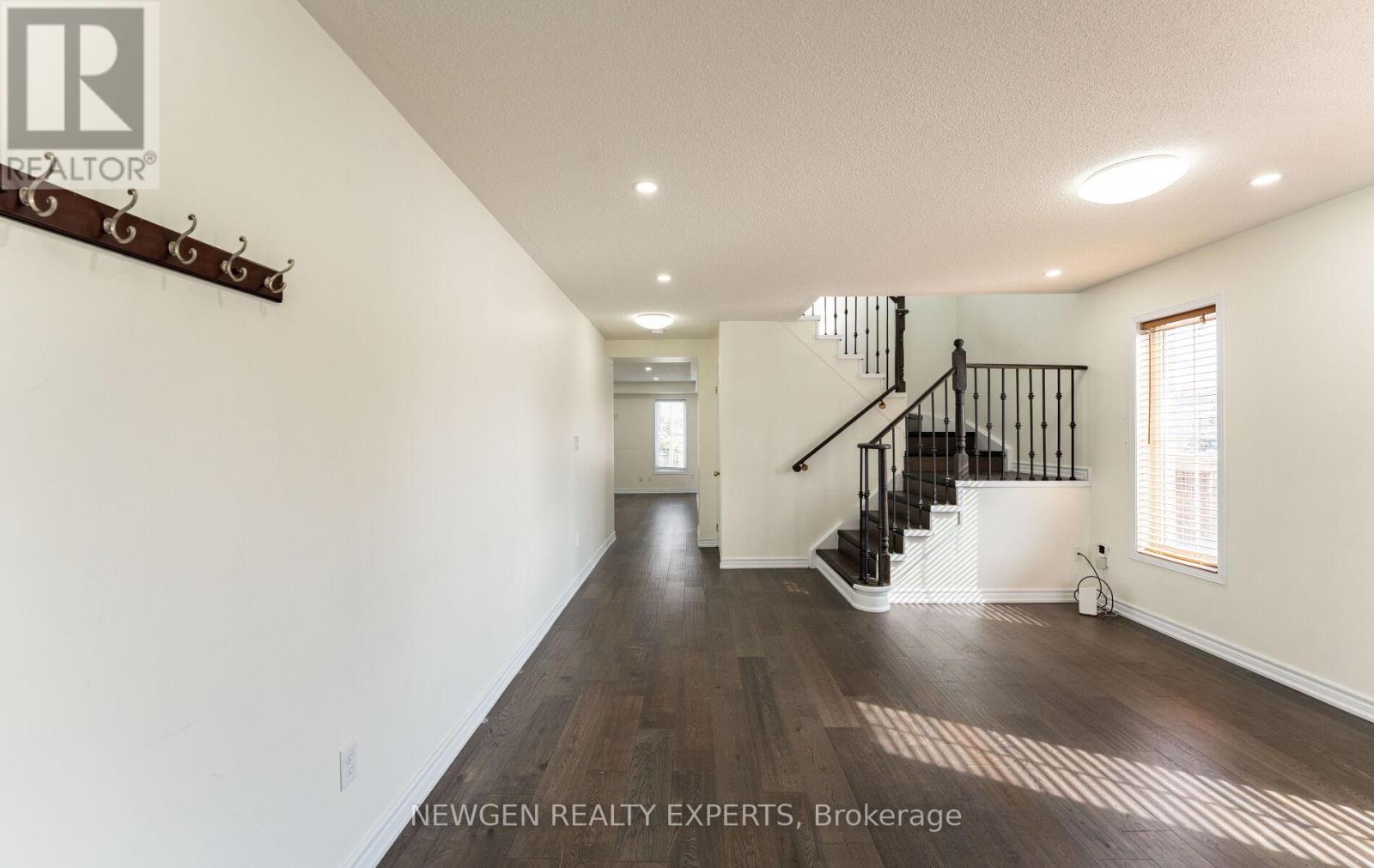 2319 Winlord Place N, Oshawa, Ontario L1L 0B8 - Photo 5 - E12983234