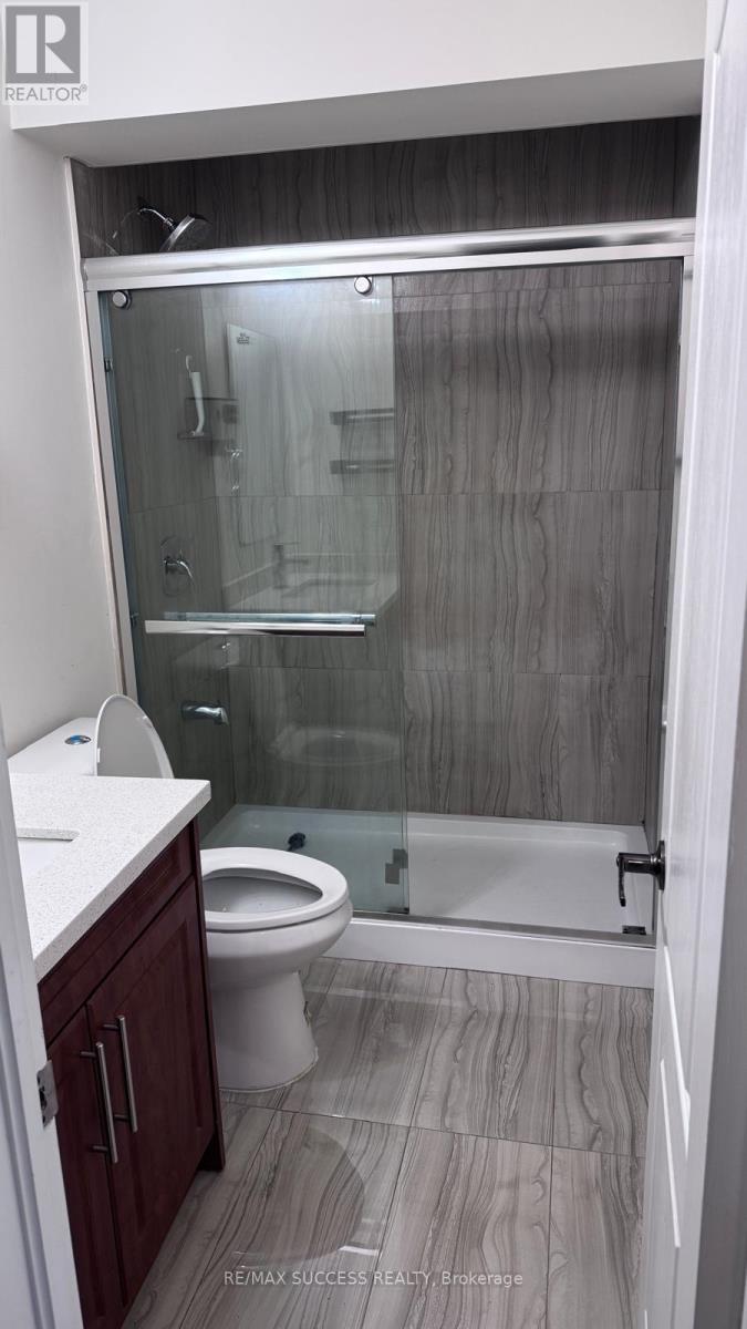 3 Aries Street, Brampton, Ontario  L6Y 5Z2 - Photo 10 - W12969084