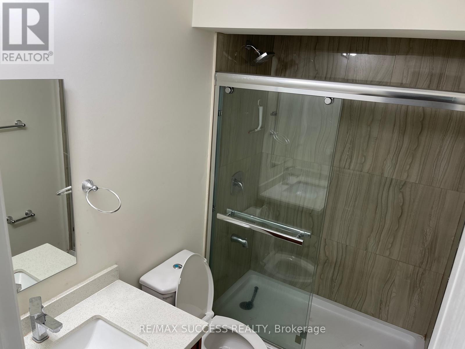 3 Aries Street, Brampton, Ontario  L6Y 5Z2 - Photo 9 - W12969084