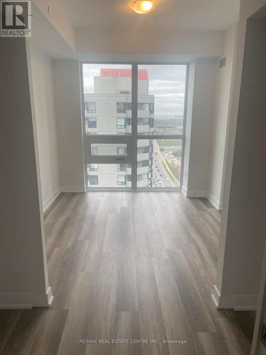 1811 - 430 Square One Drive, Mississauga, Ontario  L5B 0L6 - Photo 13 - W12979146