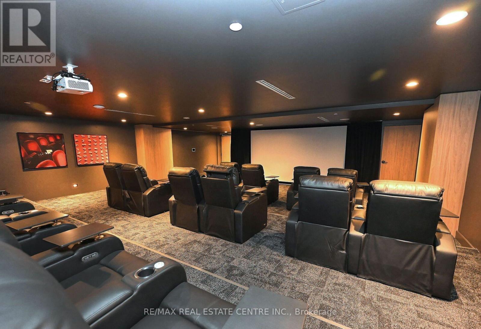 1811 - 430 Square One Drive, Mississauga, Ontario  L5B 0L6 - Photo 29 - W12979146