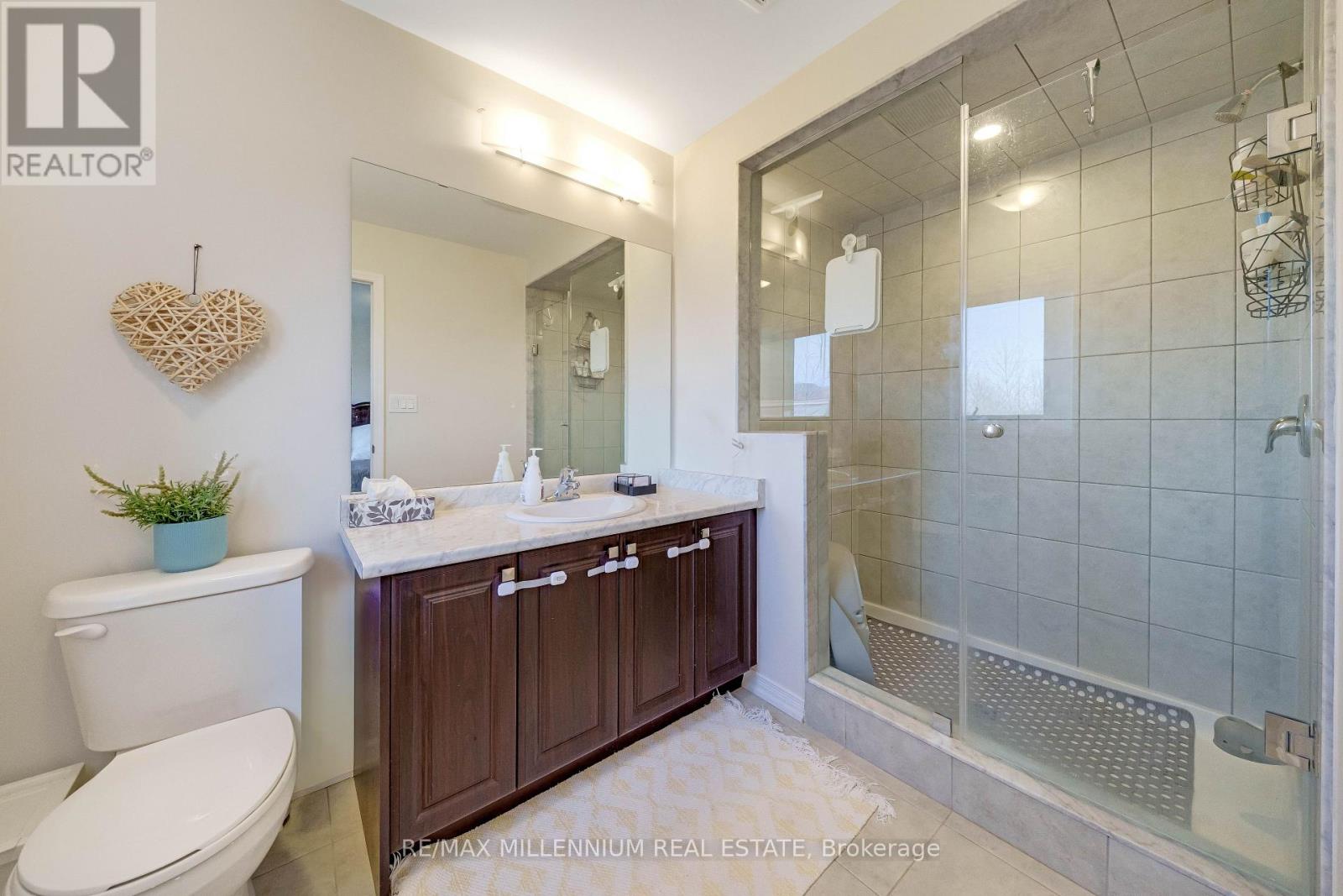 96 Esther Crescent S, Thorold, Ontario  L3B 0G3 - Photo 29 - X12961062