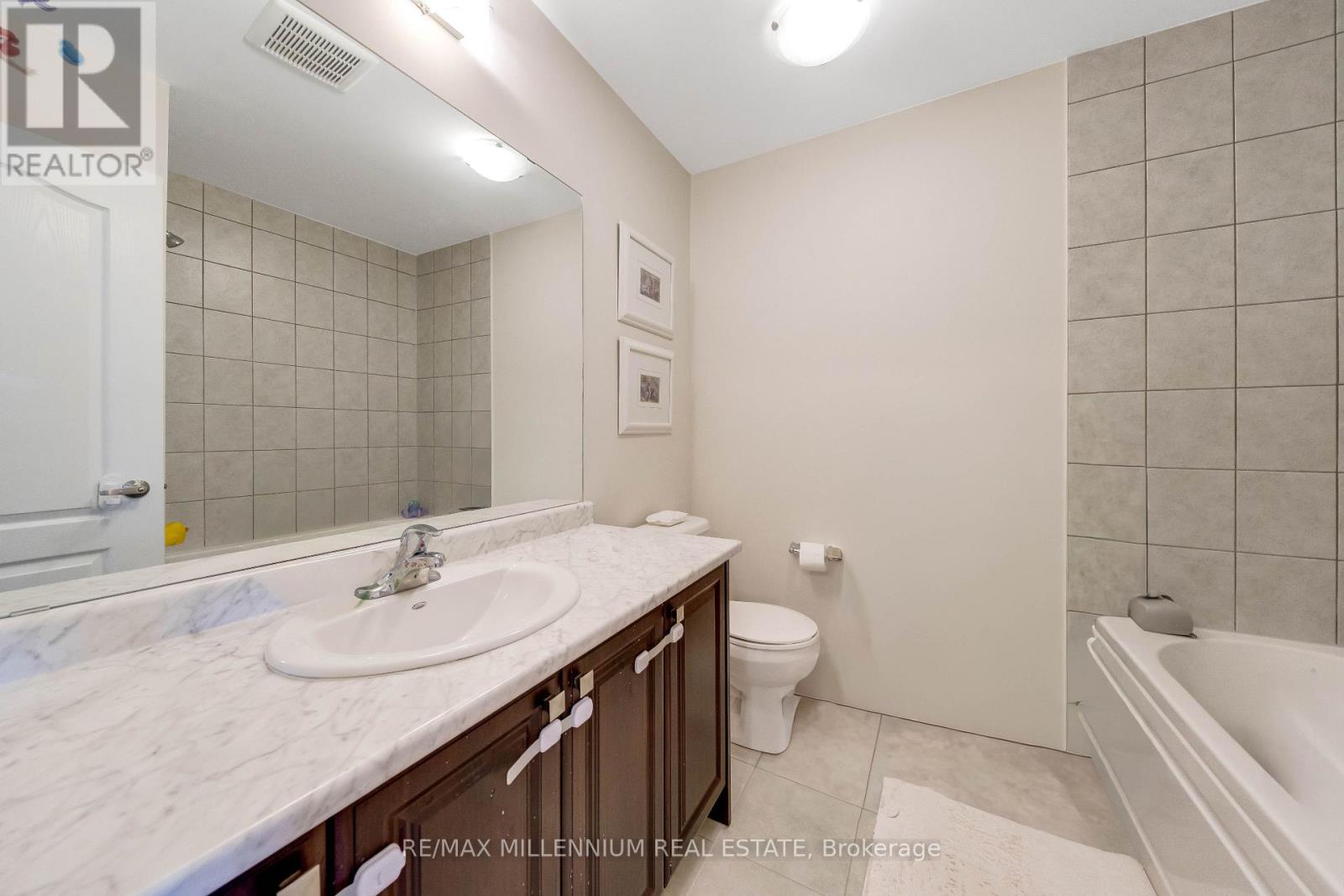 96 Esther Crescent S, Thorold, Ontario  L3B 0G3 - Photo 32 - X12961062