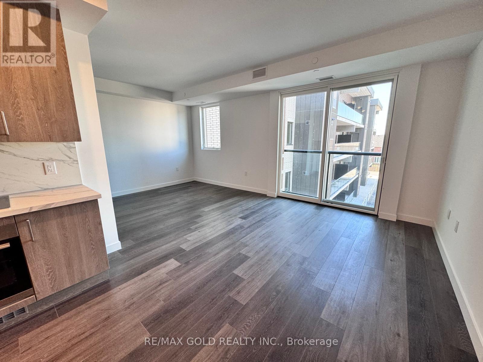 314 - 7549 Kalar Road, Niagara Falls, Ontario  L2H 2Y6 - Photo 4 - X12958624