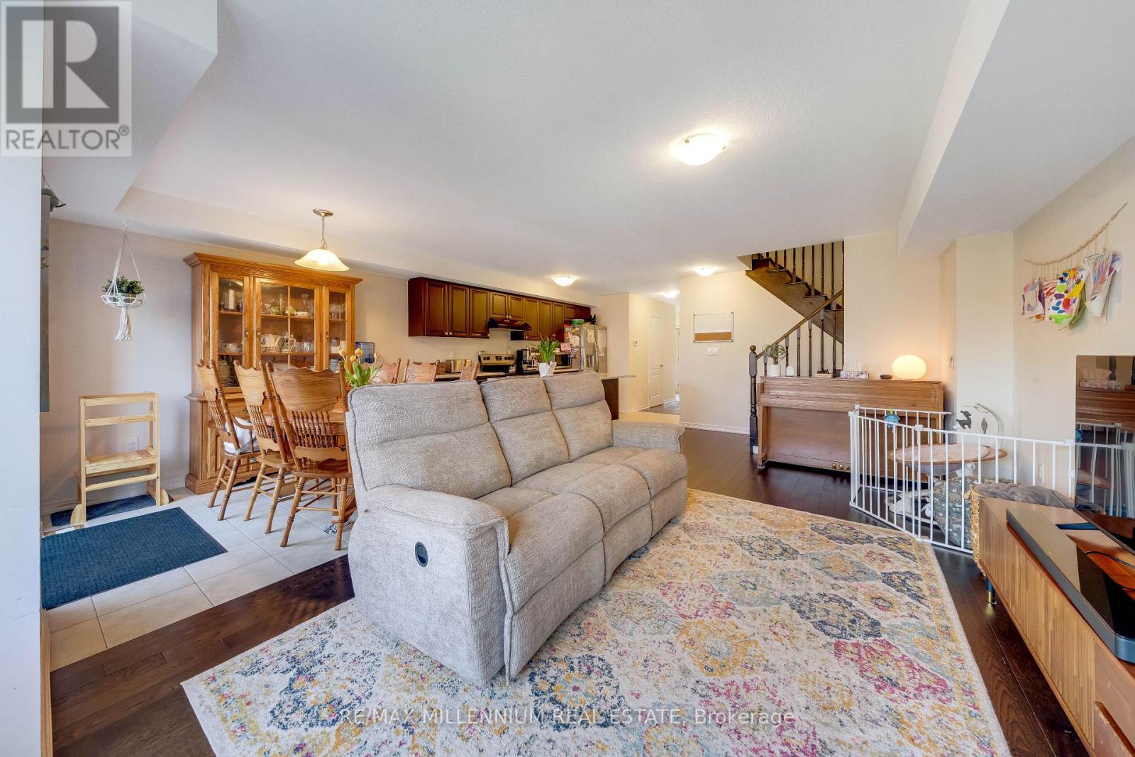 96 Esther Crescent S, Thorold, Ontario  L3B 0G3 - Photo 9 - X12961062