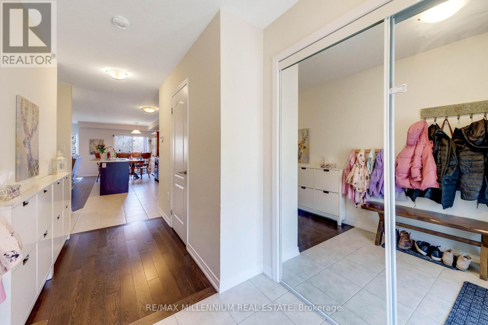 96 Esther Crescent S, Thorold, Ontario  L3B 0G3 - Photo 3 - X12961062