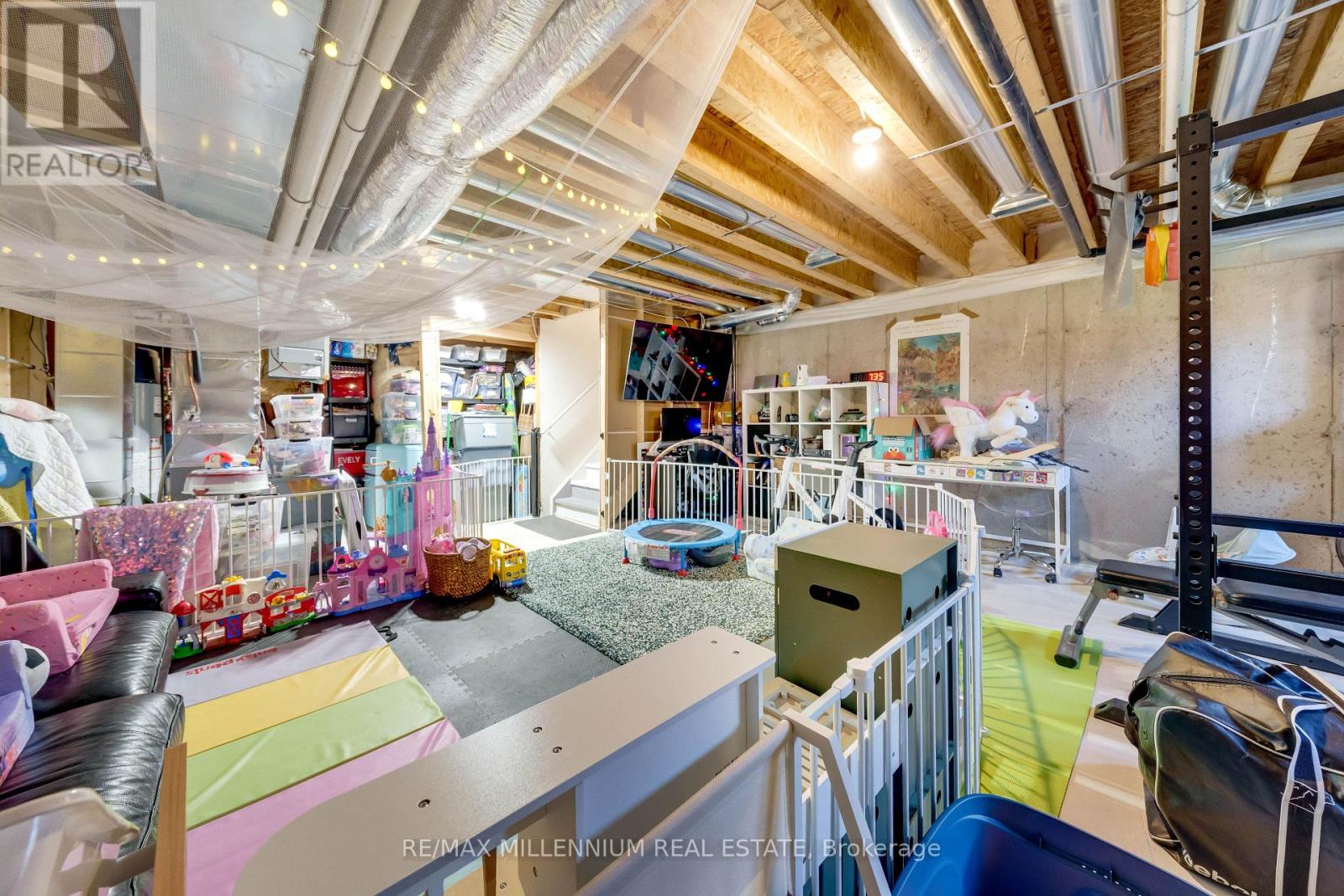 96 Esther Crescent S, Thorold, Ontario  L3B 0G3 - Photo 38 - X12961062