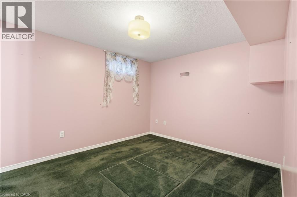 58 Byng Street, Hamilton, Ontario  L9B 2G1 - Photo 38 - 40813474