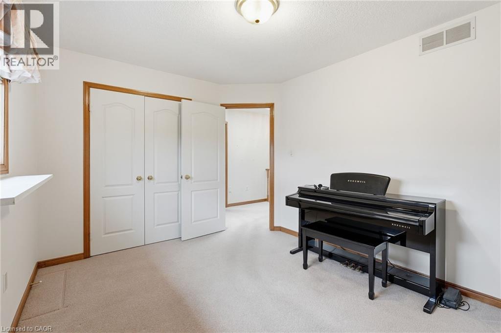 58 Byng Street, Hamilton, Ontario  L9B 2G1 - Photo 32 - 40813474