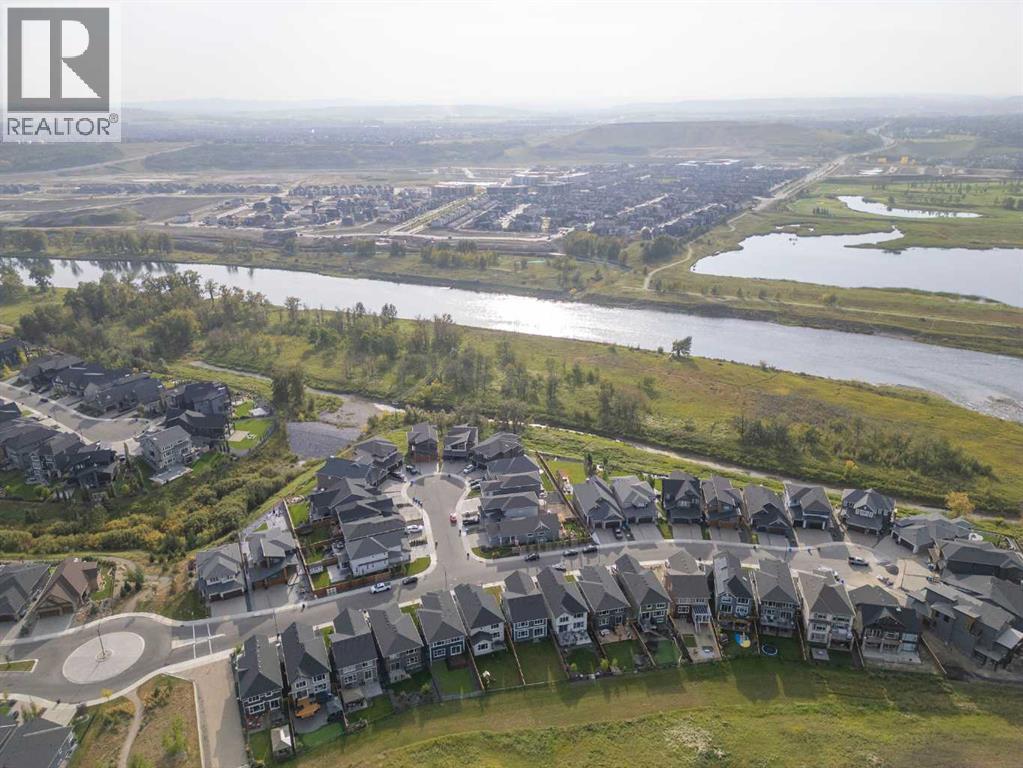 36 Cranbrook Cape Se, Calgary, Alberta  T3M 3L5 - Photo 49 - A2294493