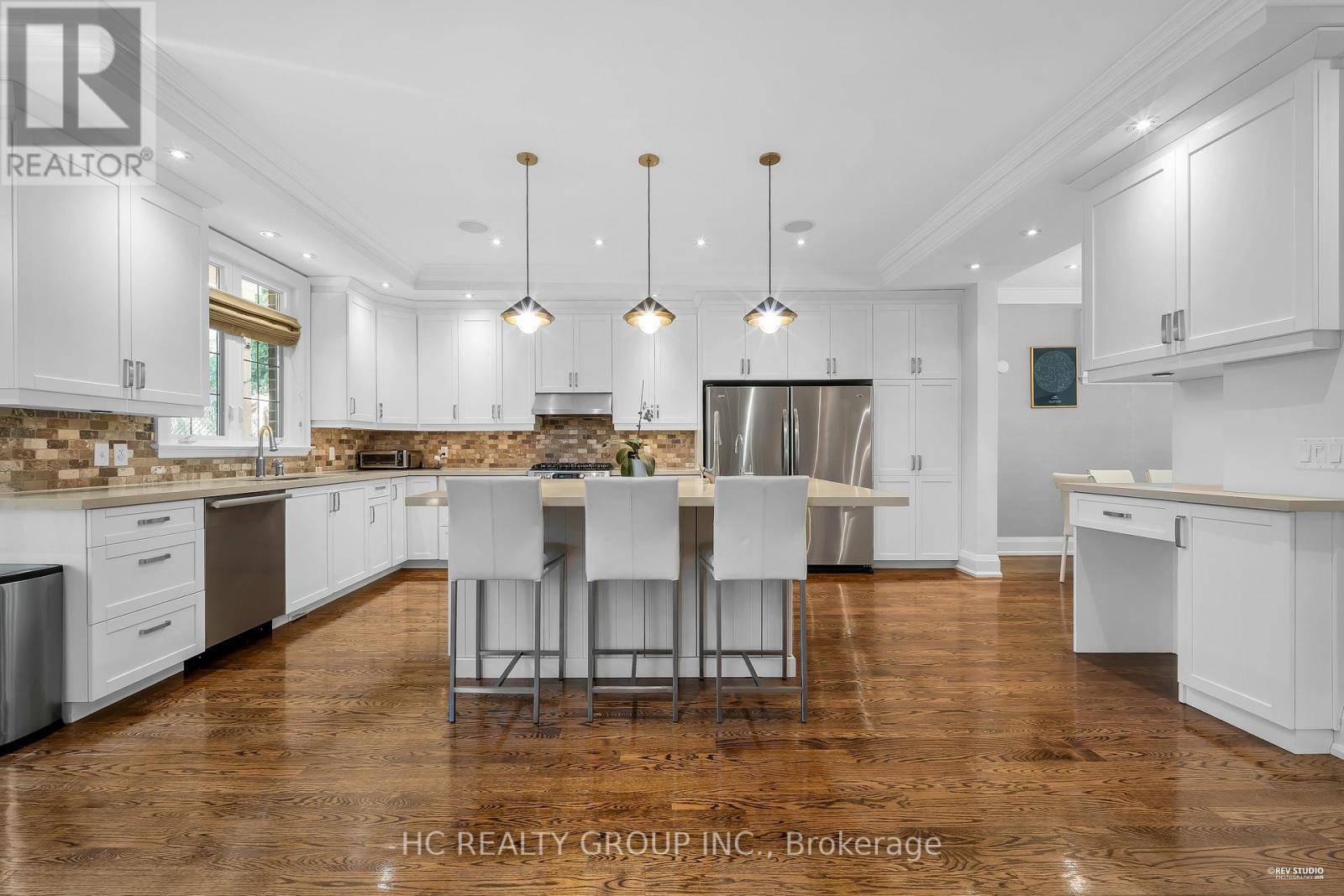 12 Rappert Avenue, Toronto, Ontario  M4P 2V2 - Photo 10 - C12984394