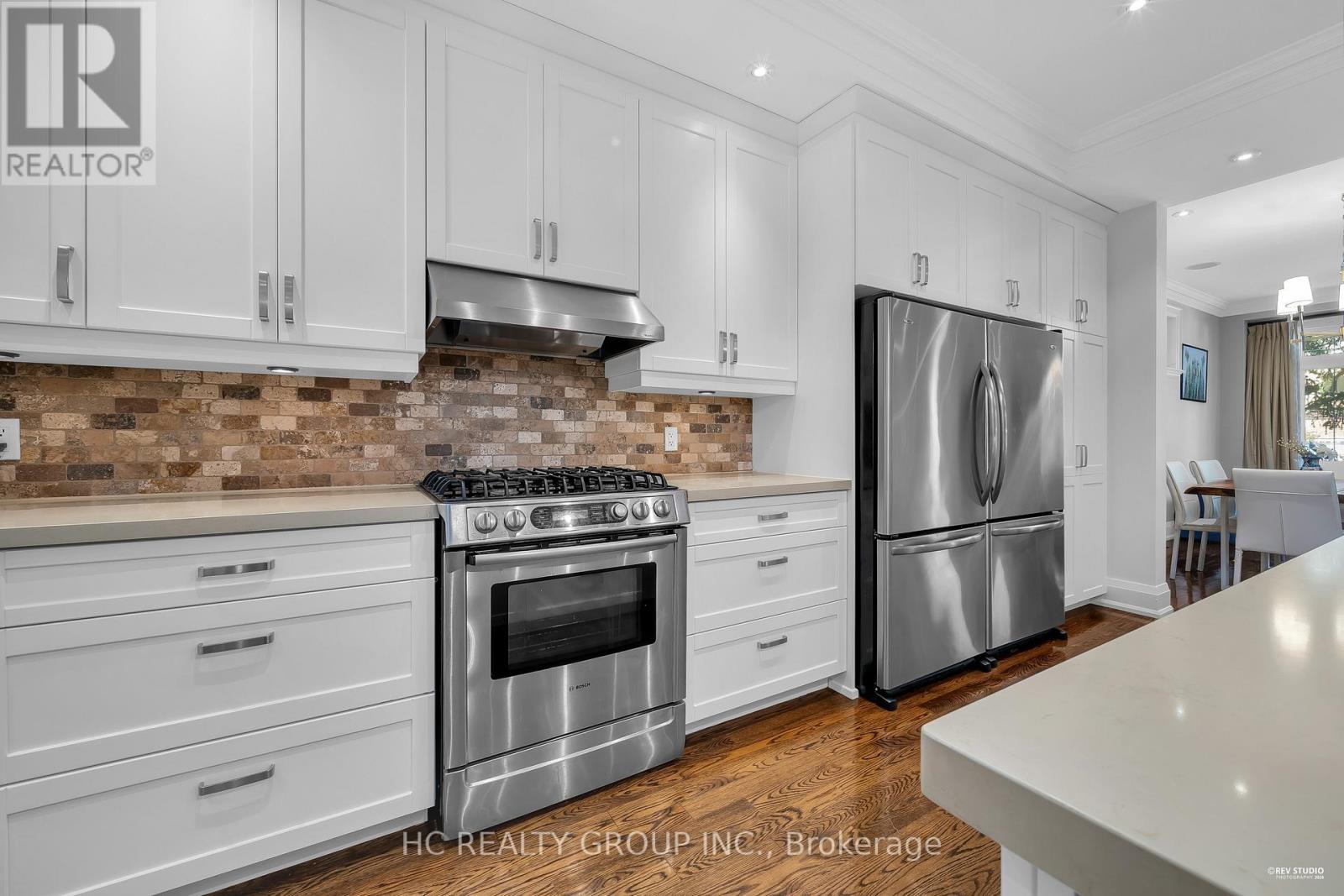 12 Rappert Avenue, Toronto, Ontario  M4P 2V2 - Photo 12 - C12984394