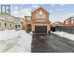 3 BOOTH CRESCENT, Ajax, Ontario
