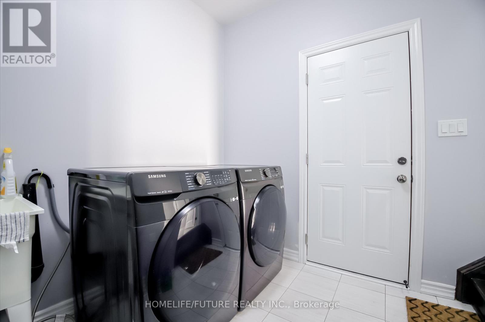 140 Ronald Hooper Avenue, Clarington, Ontario  L1C 7E4 - Photo 12 - E12984372