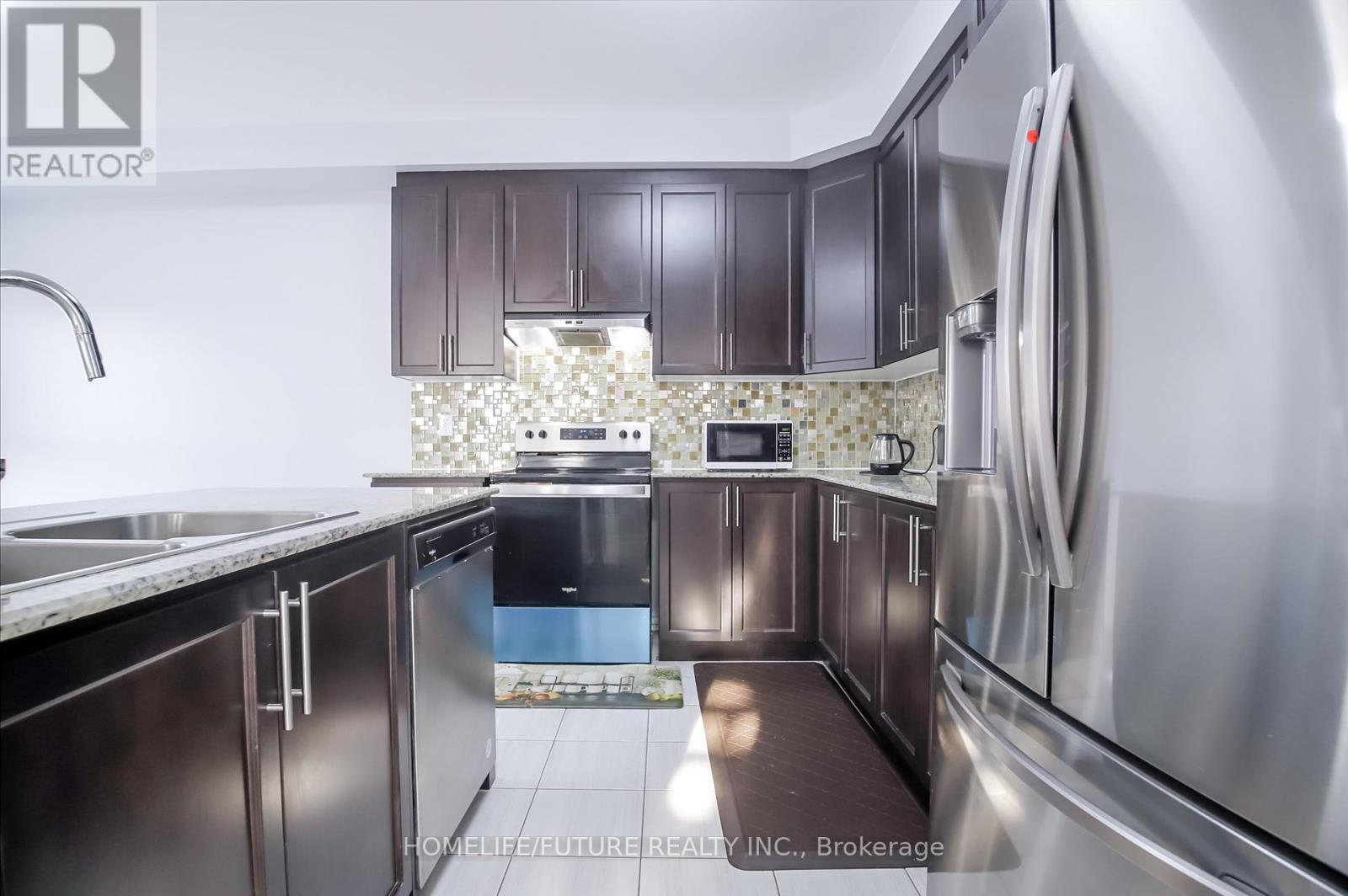 140 Ronald Hooper Avenue, Clarington, Ontario  L1C 7E4 - Photo 22 - E12984372