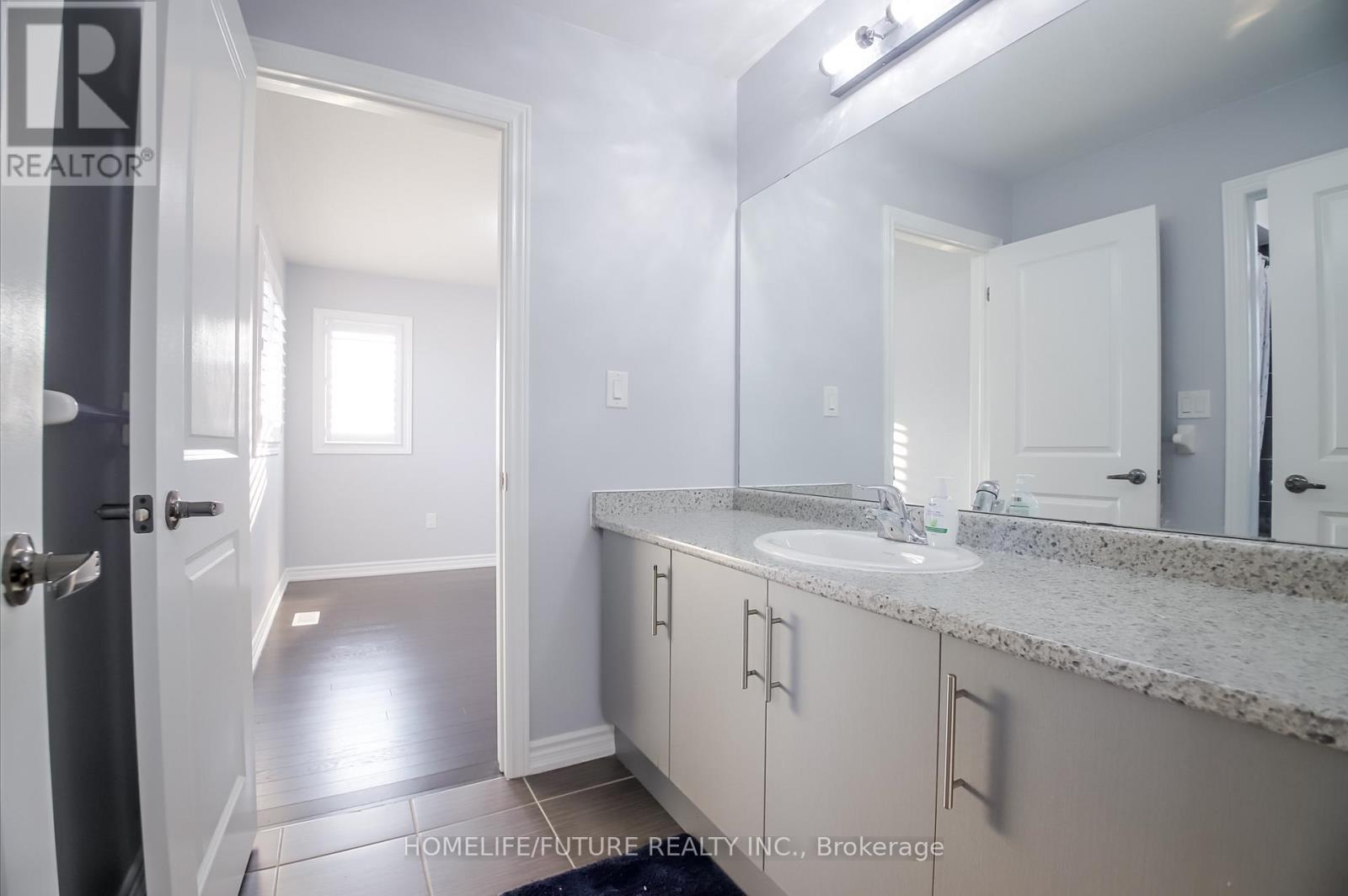 140 Ronald Hooper Avenue, Clarington, Ontario  L1C 7E4 - Photo 28 - E12984372