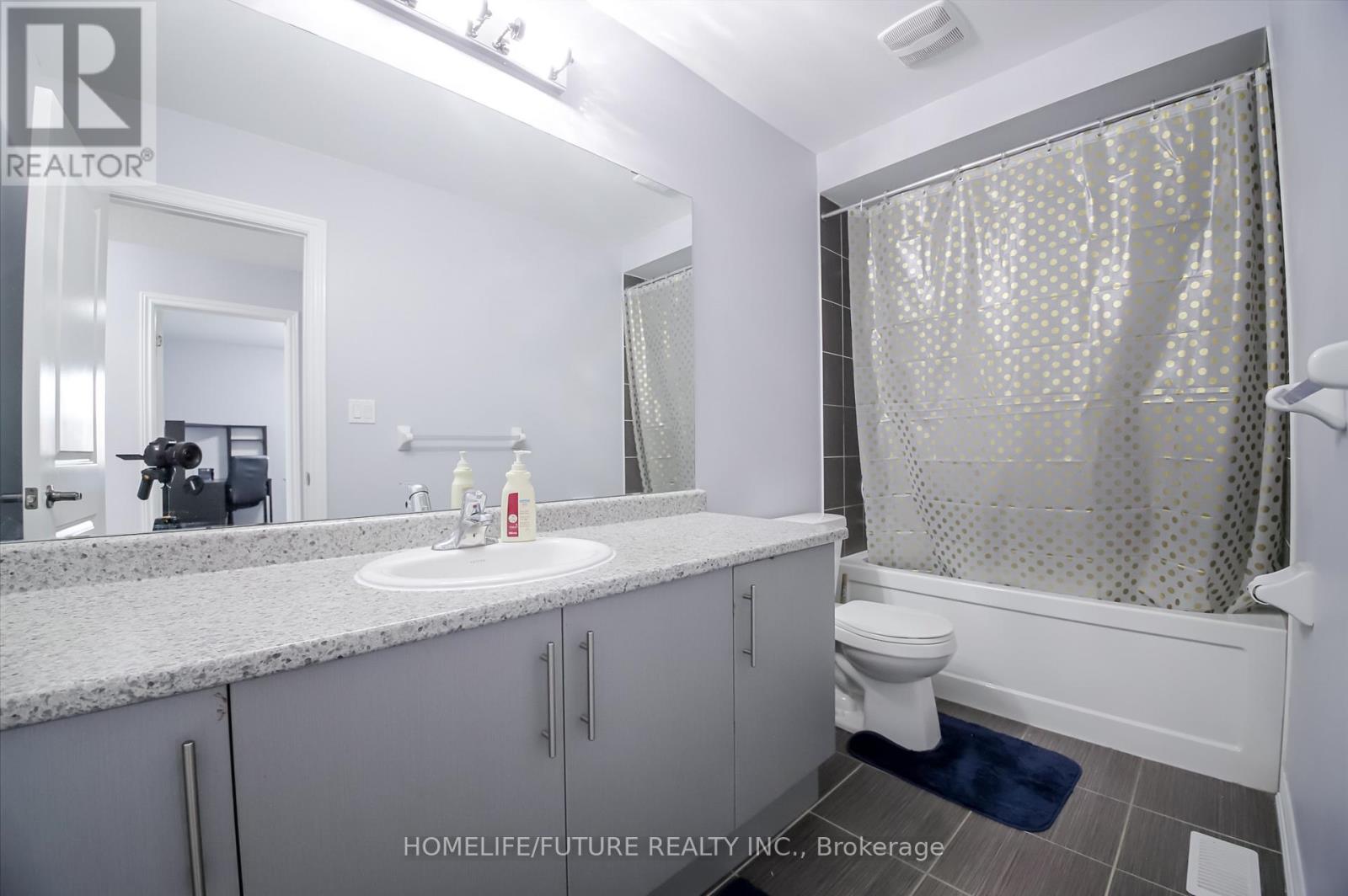 140 Ronald Hooper Avenue, Clarington, Ontario  L1C 7E4 - Photo 31 - E12984372