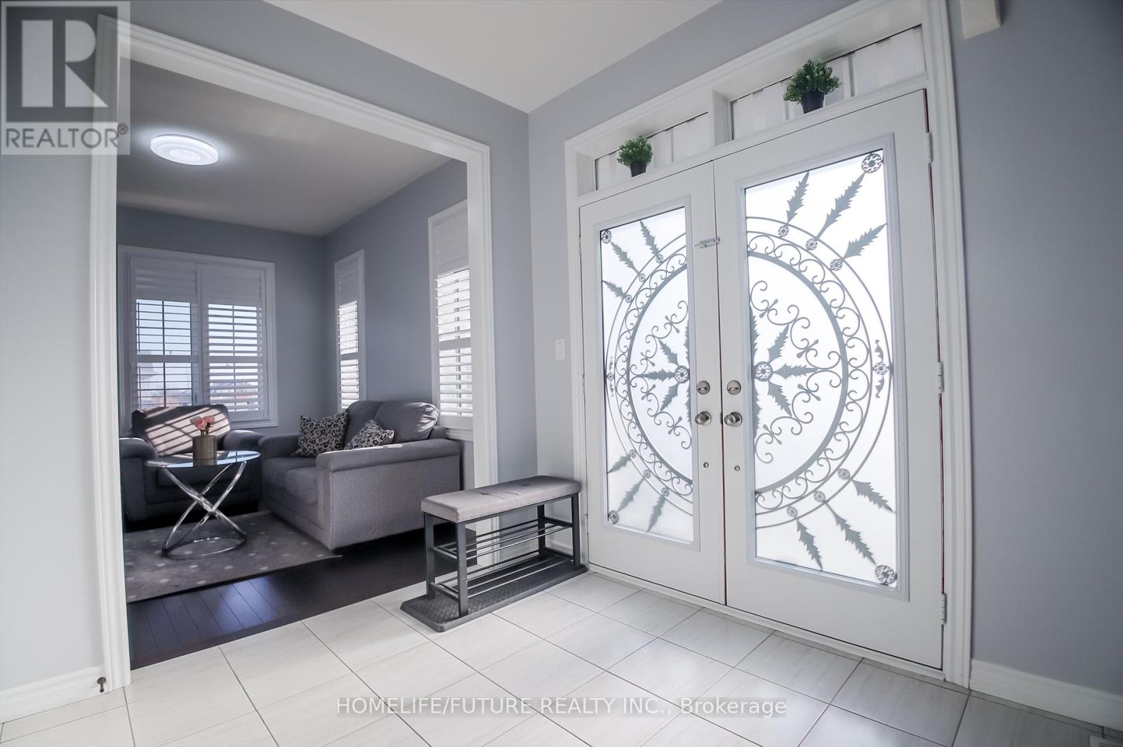 140 Ronald Hooper Avenue, Clarington, Ontario  L1C 7E4 - Photo 5 - E12984372