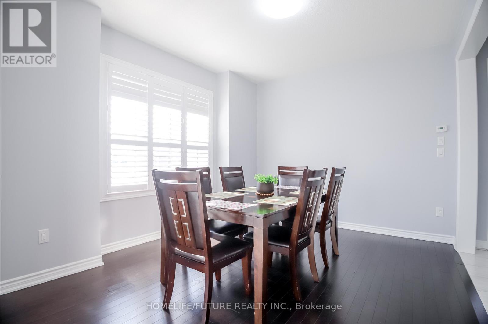 140 Ronald Hooper Avenue, Clarington, Ontario  L1C 7E4 - Photo 8 - E12984372