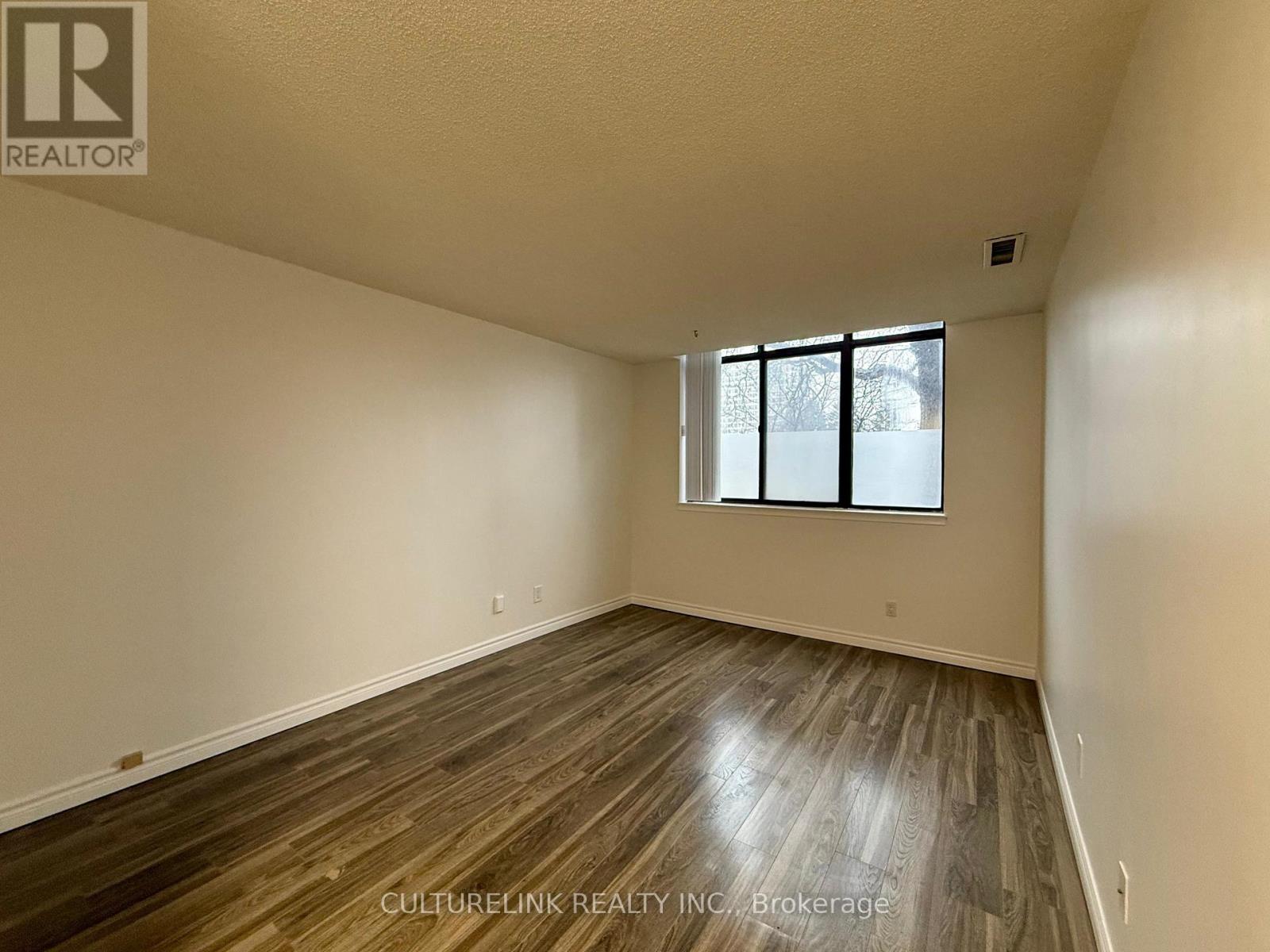 135 - 25 Bamburgh Circle, Toronto (Steeles), Ontario  M1W 3W2 - Photo 6 - E12984406