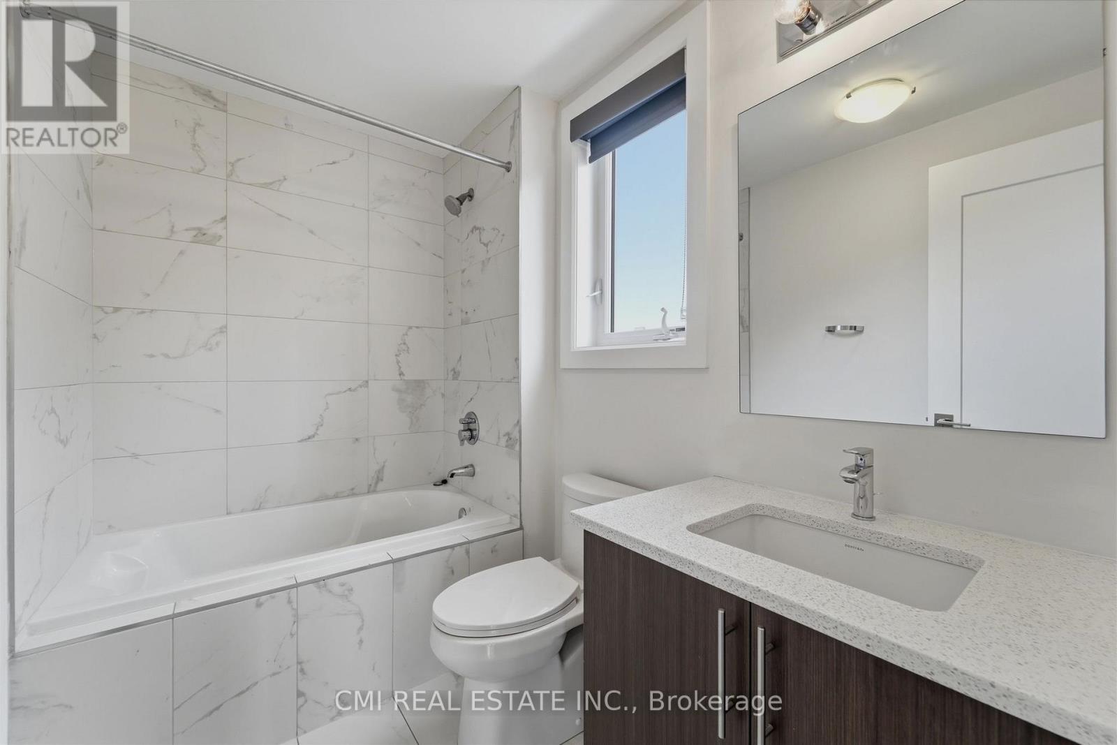 392 Farrell Road, Vaughan, Ontario  L6A 4W8 - Photo 20 - N12984334