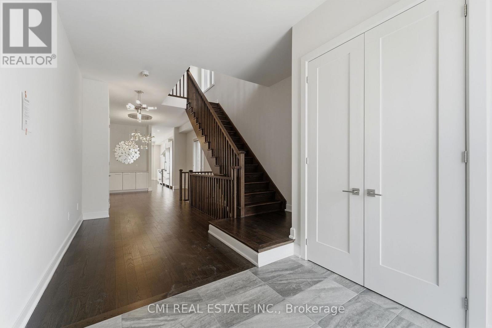 392 Farrell Road, Vaughan, Ontario  L6A 4W8 - Photo 23 - N12984334