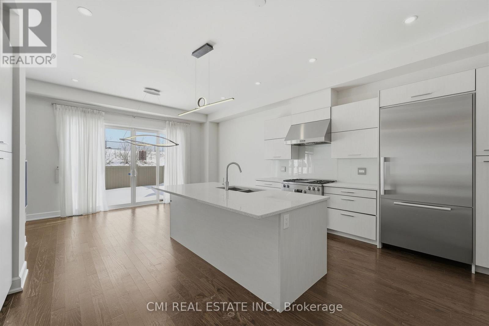 392 Farrell Road, Vaughan, Ontario  L6A 4W8 - Photo 37 - N12984334