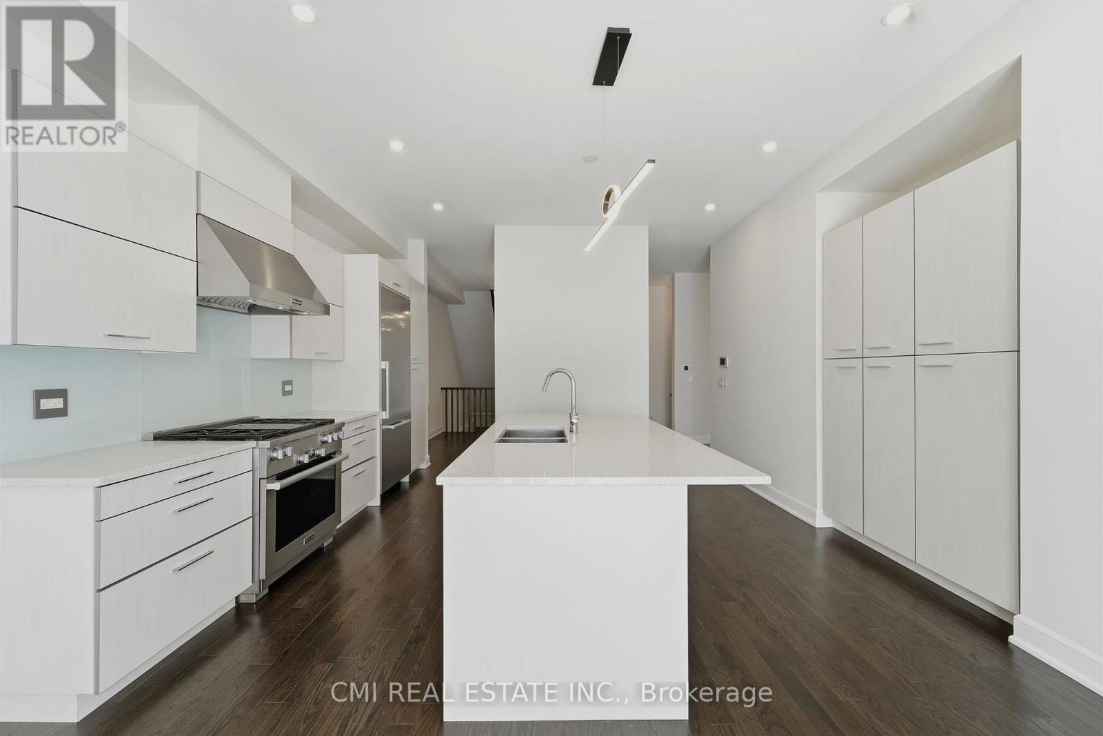 392 Farrell Road, Vaughan, Ontario  L6A 4W8 - Photo 39 - N12984334