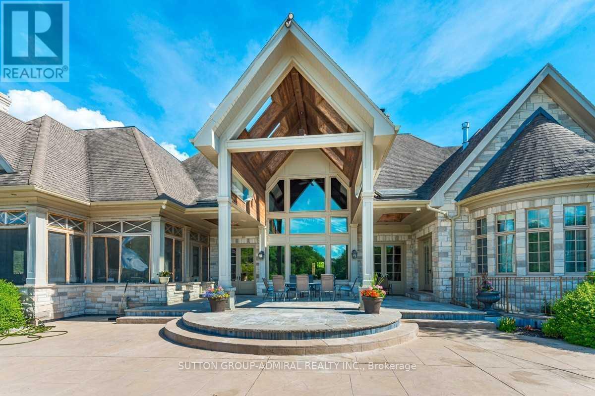 66 Scotch Valley Drive, King (King City), Ontario  L7B 1L9 - Photo 10 - N12984392