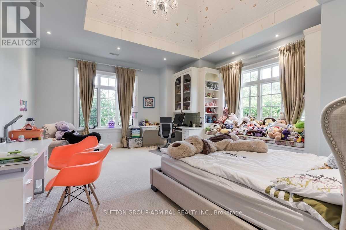 66 Scotch Valley Drive, King (King City), Ontario  L7B 1L9 - Photo 31 - N12984392