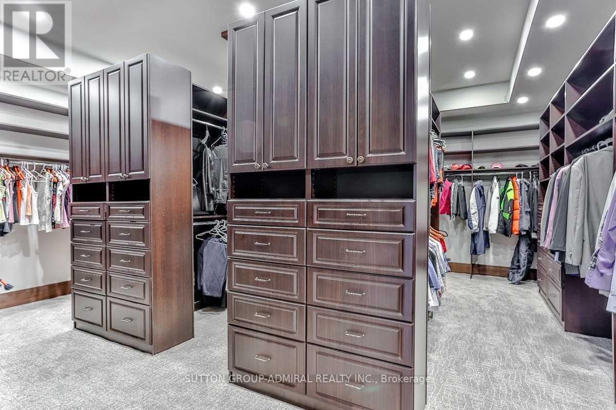 66 Scotch Valley Drive, King (King City), Ontario  L7B 1L9 - Photo 35 - N12984392