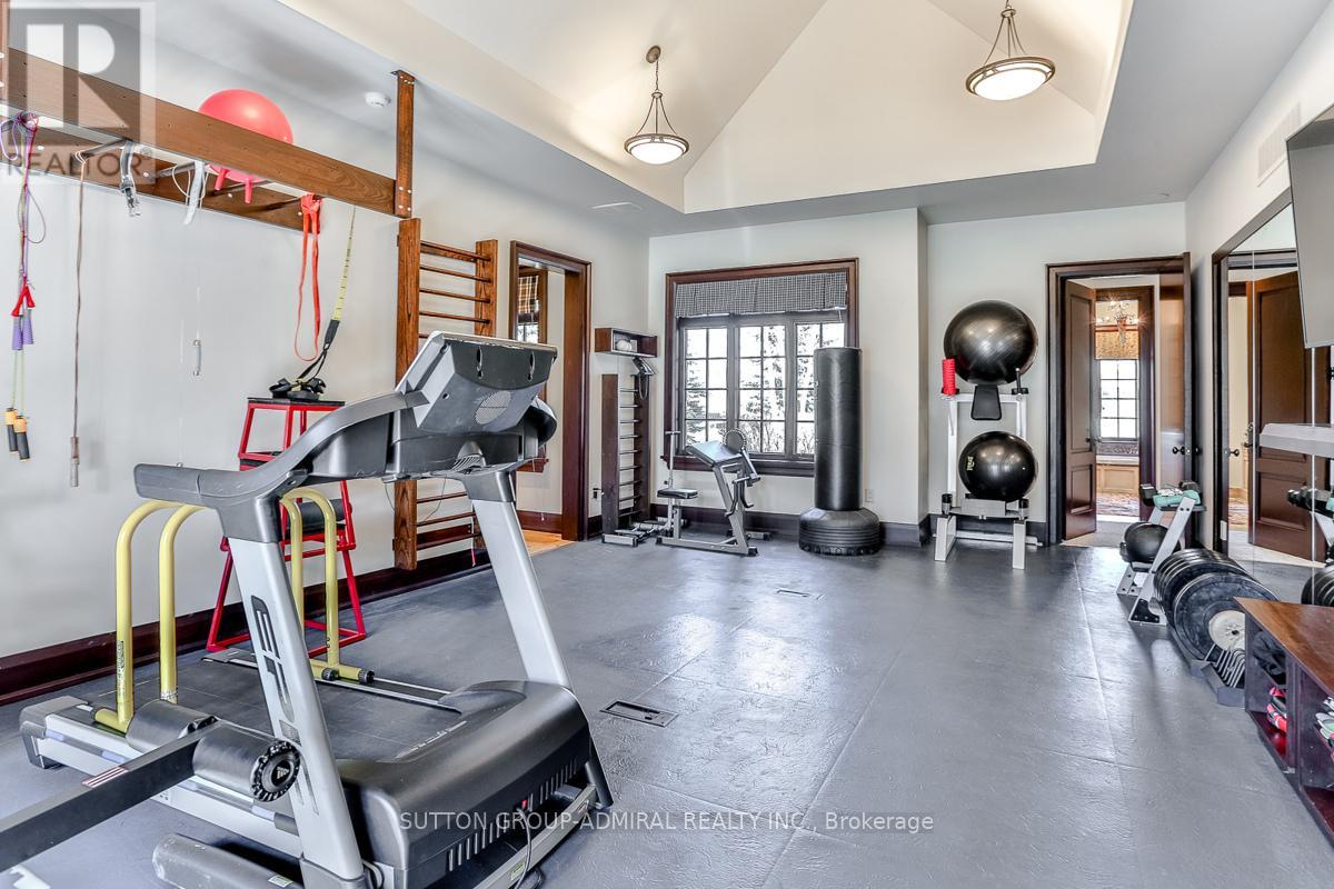 66 Scotch Valley Drive, King (King City), Ontario  L7B 1L9 - Photo 6 - N12984392