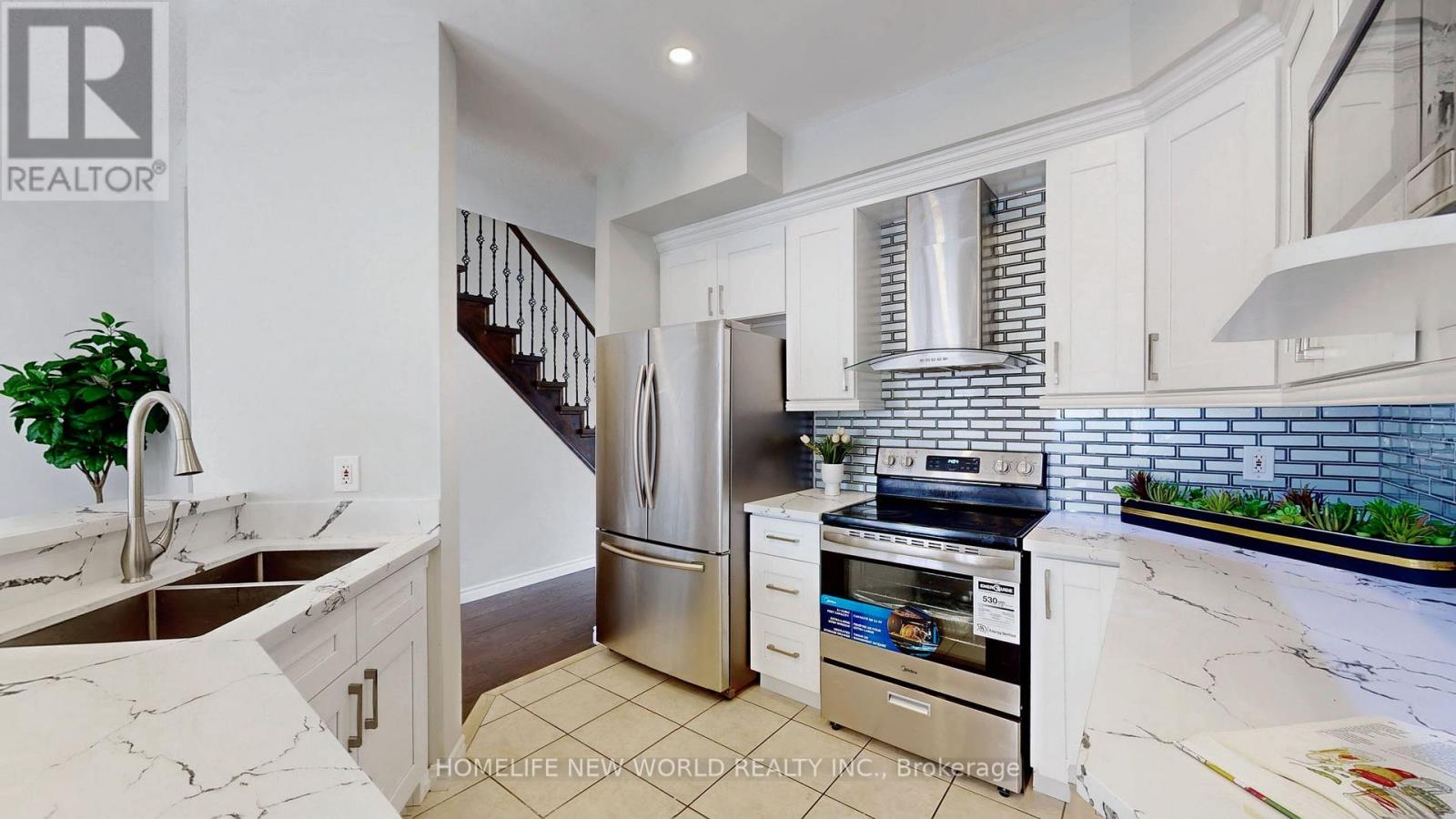 796 Bur Oak Avenue, Markham (Wismer), Ontario  L6E 1R1 - Photo 13 - N12984456