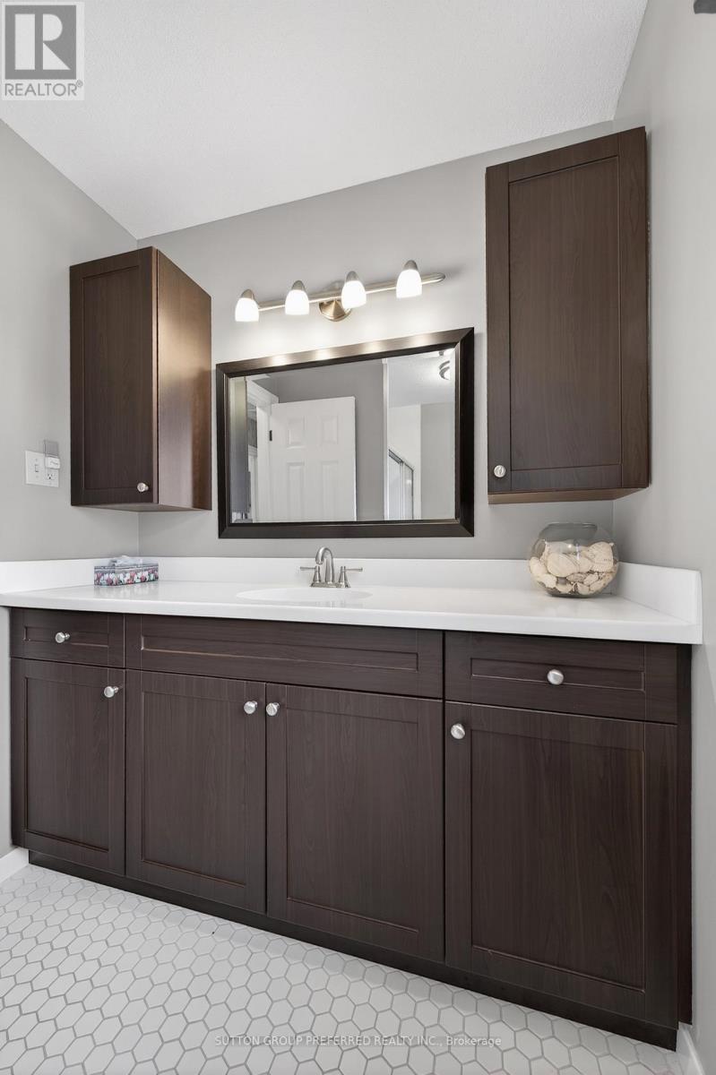 115 Brixham Crescent, London South, Ontario  N6K 1K9 - Photo 35 - X12956648