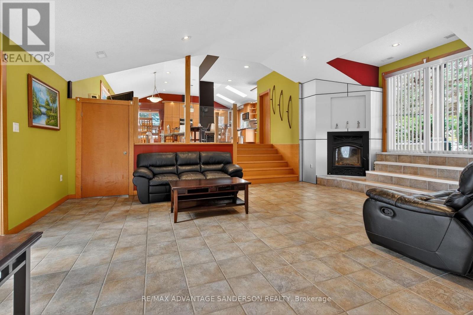 9584 Melrose Drive, Middlesex Centre, Ontario  N0L 1R0 - Photo 17 - X12984120