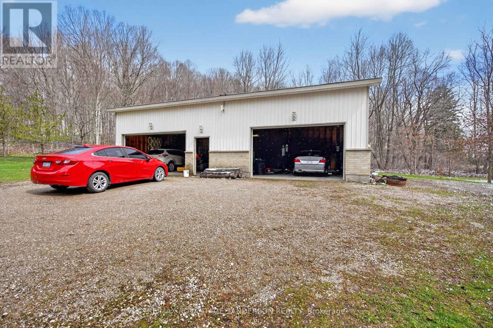 9584 Melrose Drive, Middlesex Centre, Ontario  N0L 1R0 - Photo 14 - X12984120