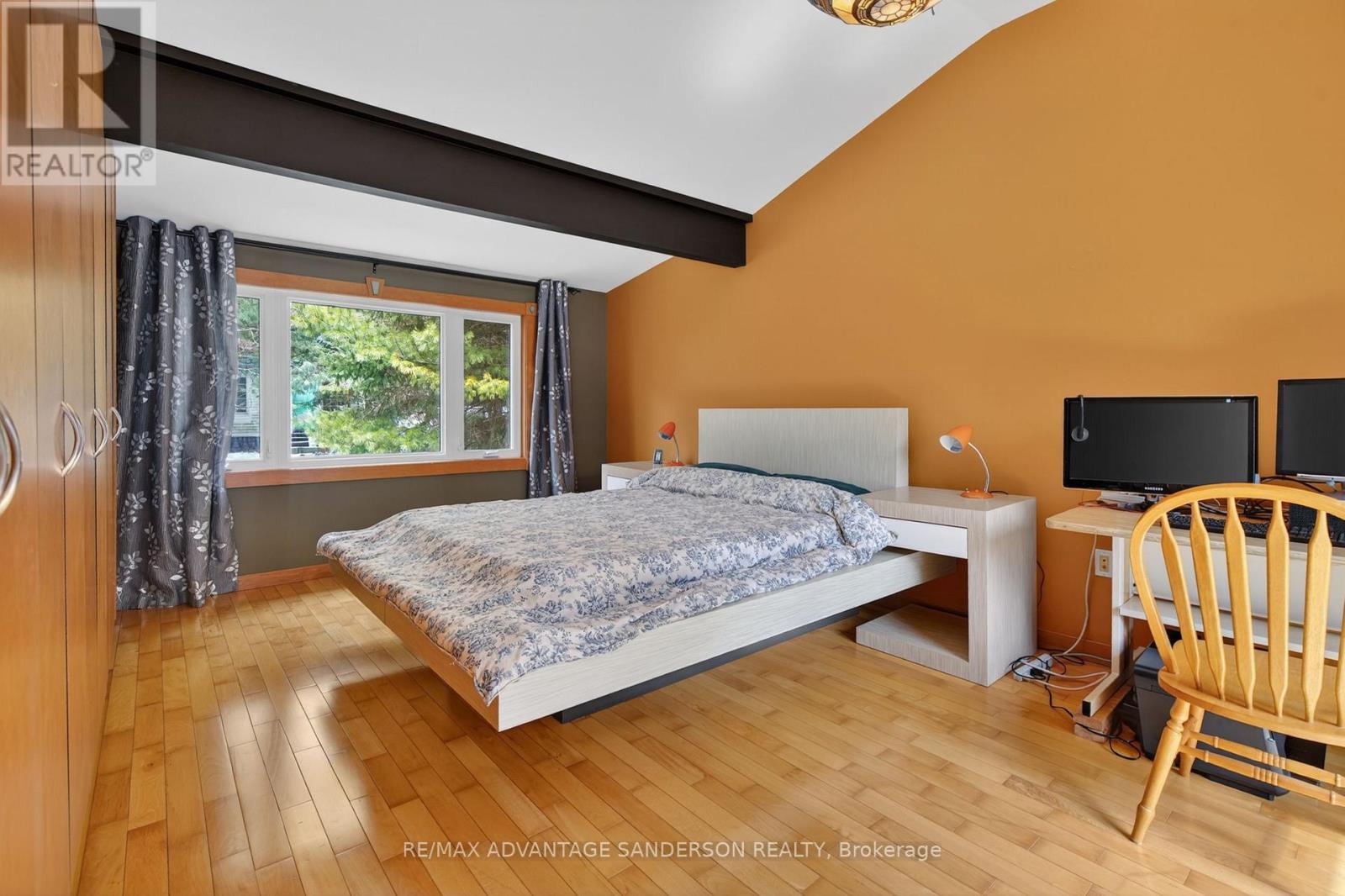 9584 Melrose Drive, Middlesex Centre, Ontario  N0L 1R0 - Photo 31 - X12984120