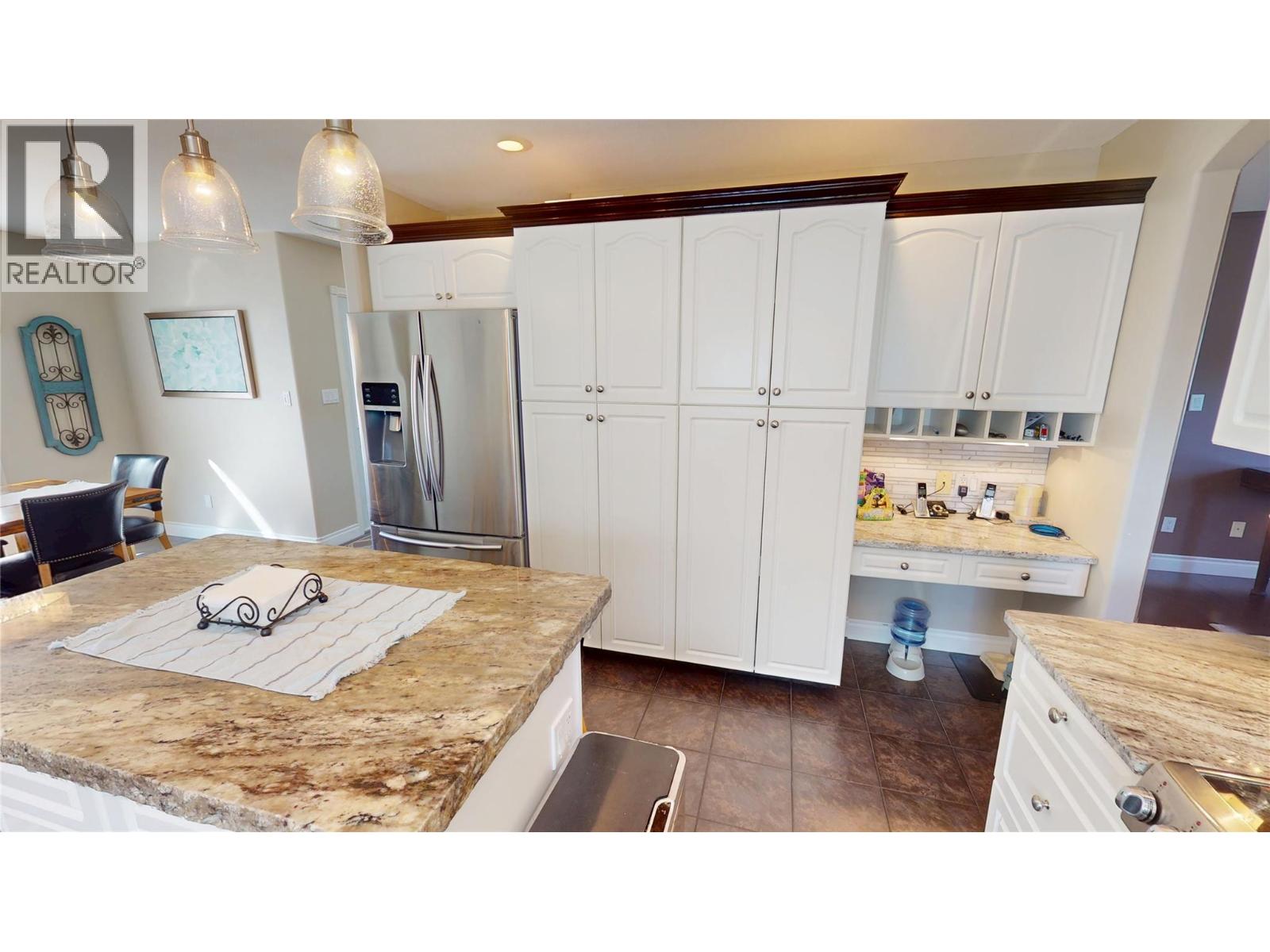 3108 5th Street S, Cranbrook, British Columbia  V1C 6H7 - Photo 9 - 10382292