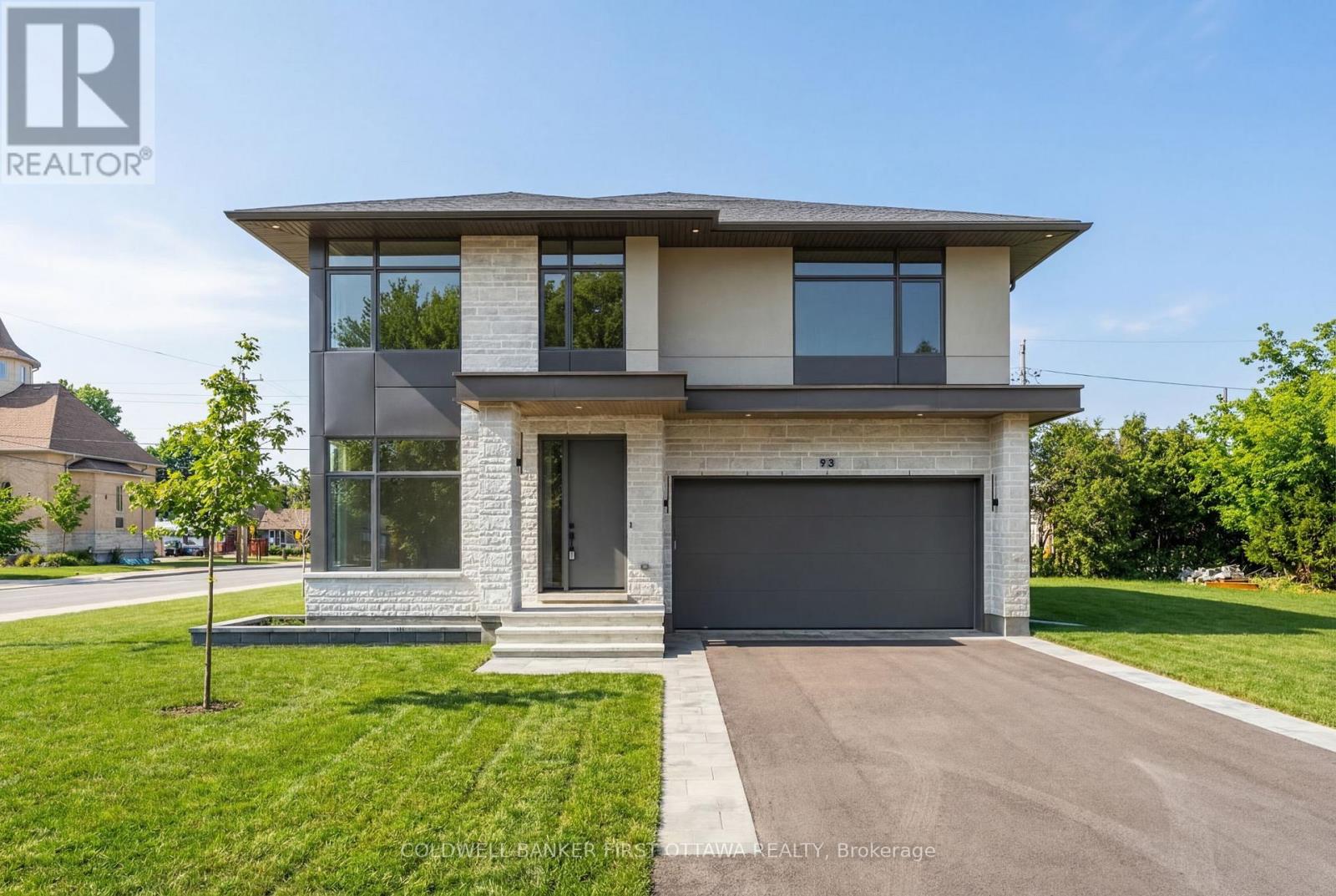 93 LOTTA AVENUE, Ottawa, Ontario