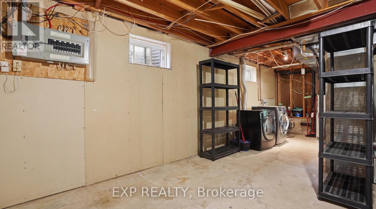 8195 Woodsview Crescent, Niagara Falls, Ontario  L2H 3G1 - Photo 34 - X12979658