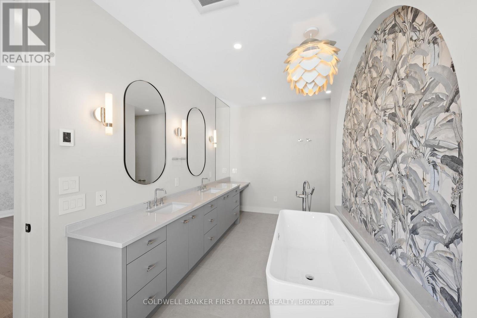 93 Lotta Avenue, Ottawa, Ontario  K2G 2B8 - Photo 35 - X12726752