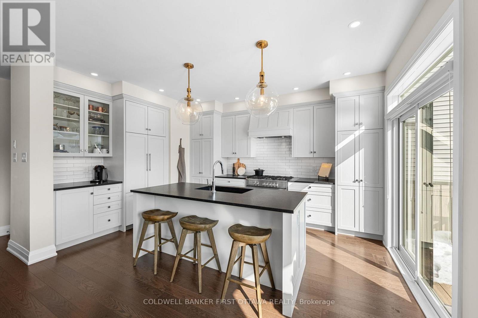 43 Deerfox Drive, Ottawa, Ontario  K2J 4V1 - Photo 9 - X12804982