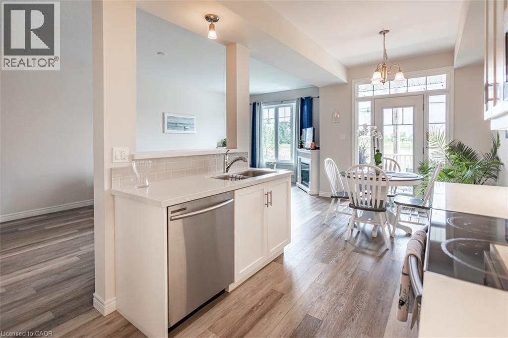 120 Dunrobin Lane, Grimsby, Ontario  L3M 0H4 - Photo 6 - 40819720