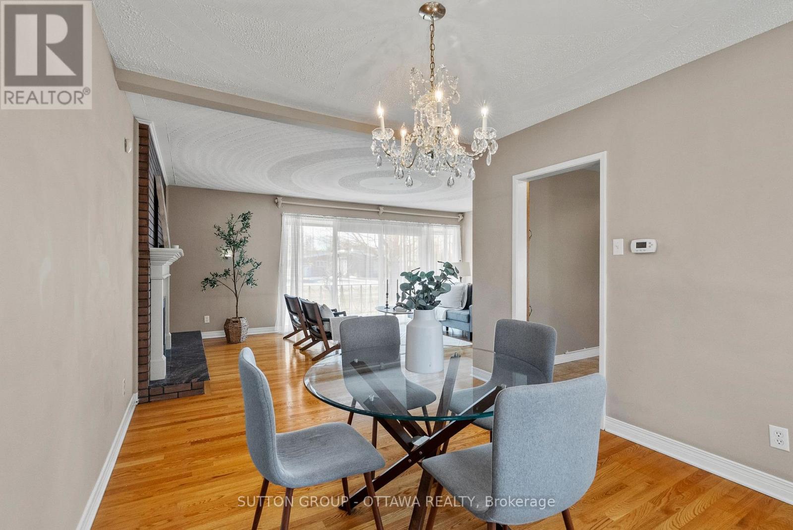 9 Aberfeldy Street, Ottawa, Ontario  K2H 6H6 - Photo 18 - X12977584