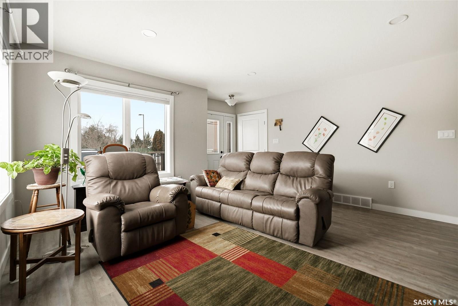 A&b 125 2nd Avenue Ne, Moose Jaw, Saskatchewan  S6H 2A2 - Photo 19 - SK027839