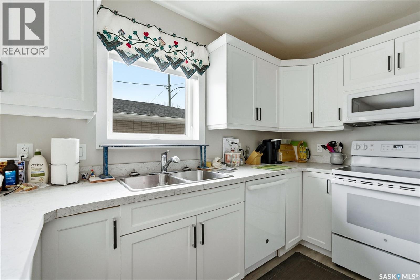 A&b 125 2nd Avenue Ne, Moose Jaw, Saskatchewan  S6H 2A2 - Photo 10 - SK027839