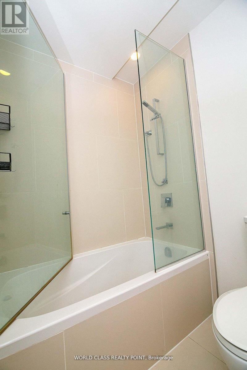 1511 - 1 Bloor Street E, Toronto, Ontario M4W 0A8 - Photo 12 - C12980176